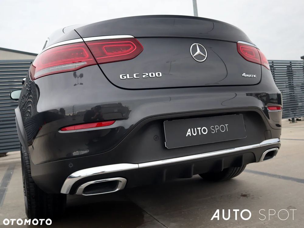 Mercedes-Benz GLC 200 4Matic 9G-TRONIC AMG Line - 5