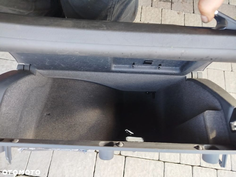Audi A4 B6 B7 schowek pasażera - 6