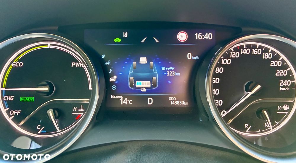 Toyota Camry 2.5 Hybrid Prestige CVT - 18