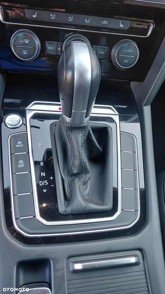 Volkswagen Arteon 2.0 TDI 4Motion SCR Elegance DSG - 12