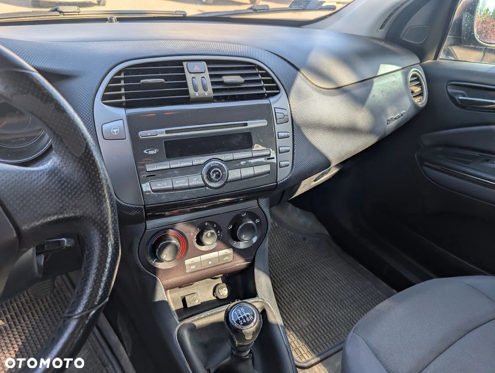 Fiat Bravo 1.4 16V Dynamic - 4