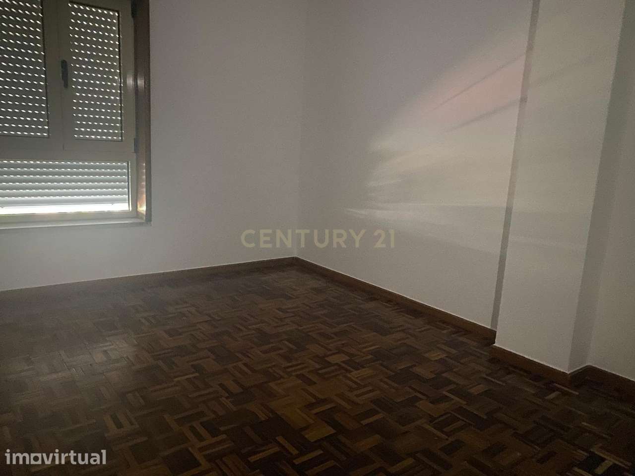 Apartamento T2 + 1  Renovado em Santa Maria Maior, Chaves - Grande imagem: 5/6
