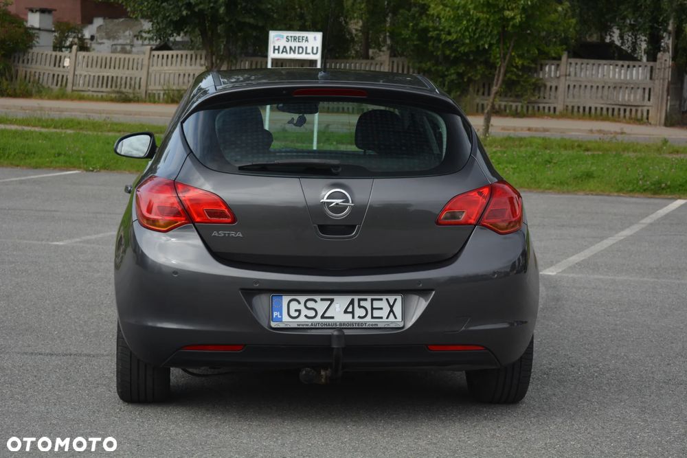 Opel Astra - 13