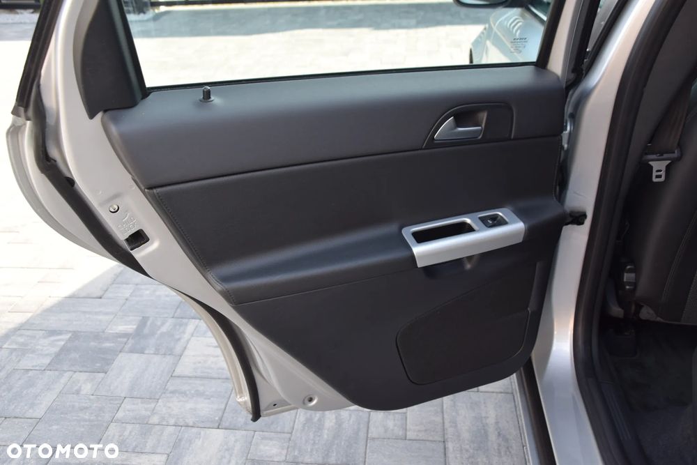 Volvo V50 DPF D3 Geartronic Business Edition - 19