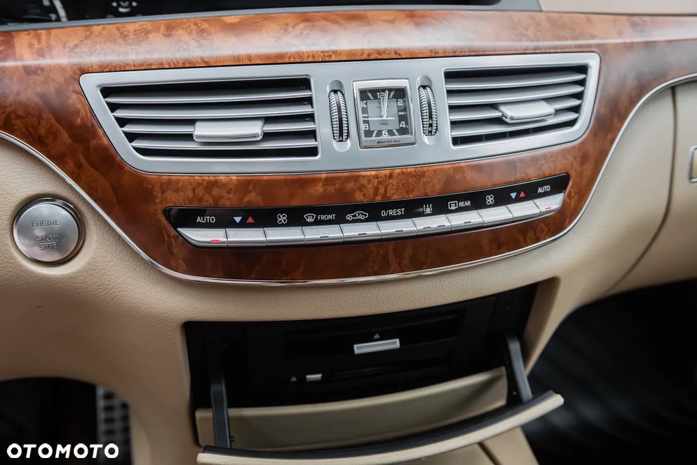 Mercedes-Benz Klasa S 63 AMG 7G-TRONIC - 25