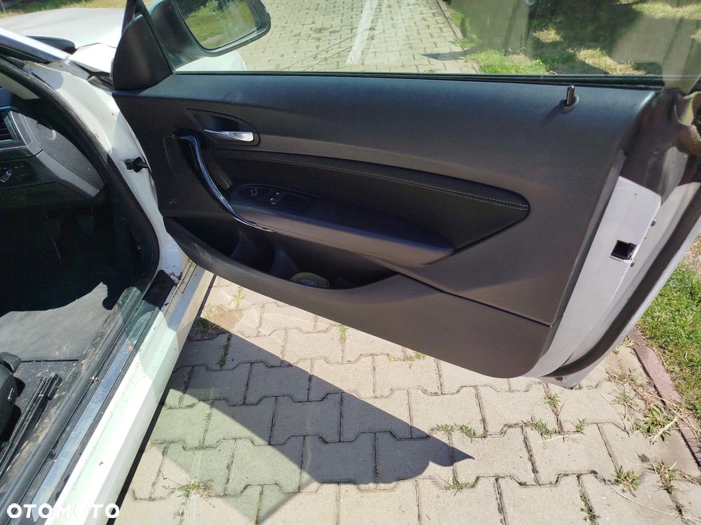 BMW Seria 1 116d Sport Line - 36