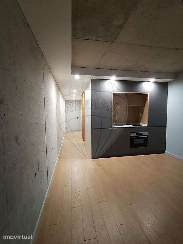 Apartamento T0 para arrendamento - Grande imagem: 2/22