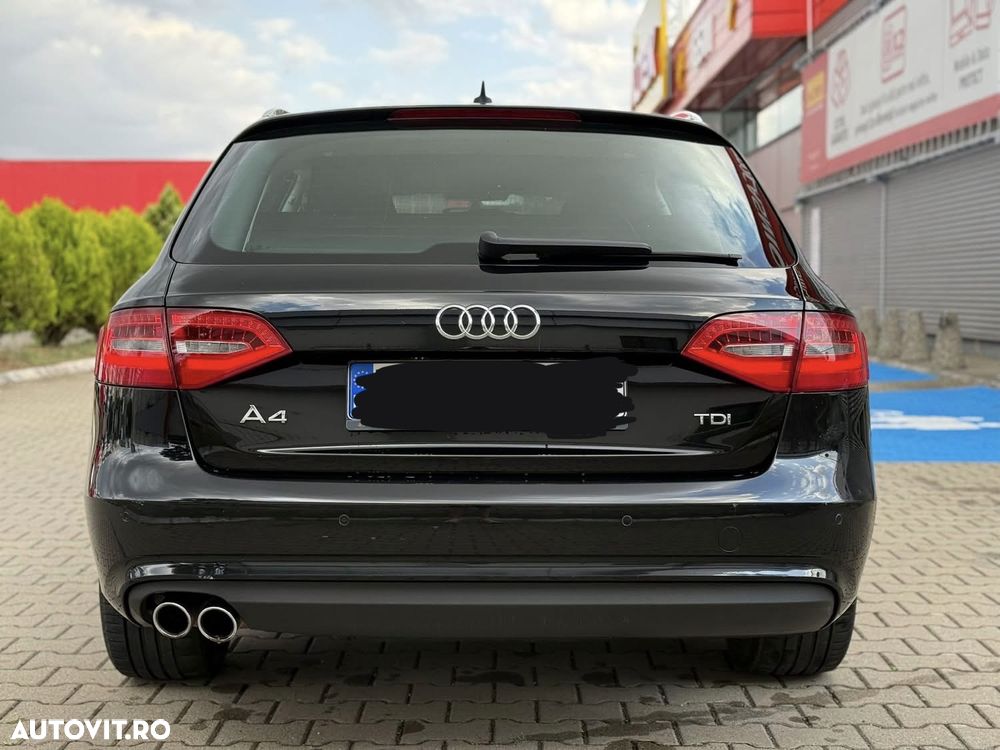Audi A4 Avant 2.0 TDI - 6