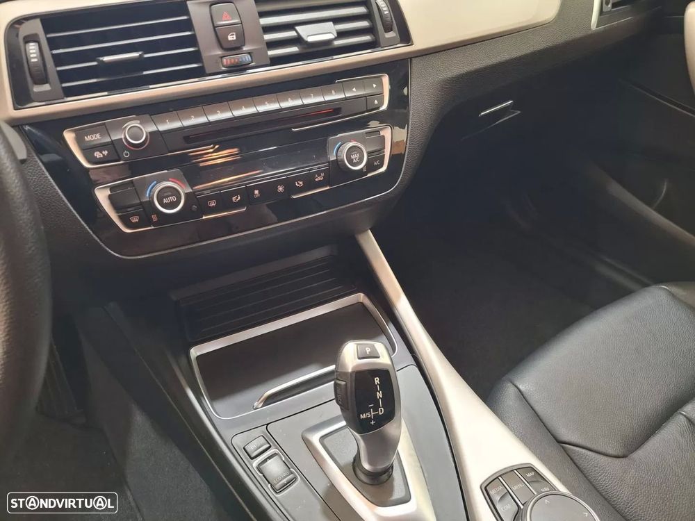 BMW 116 d Line Luxury Auto - 13