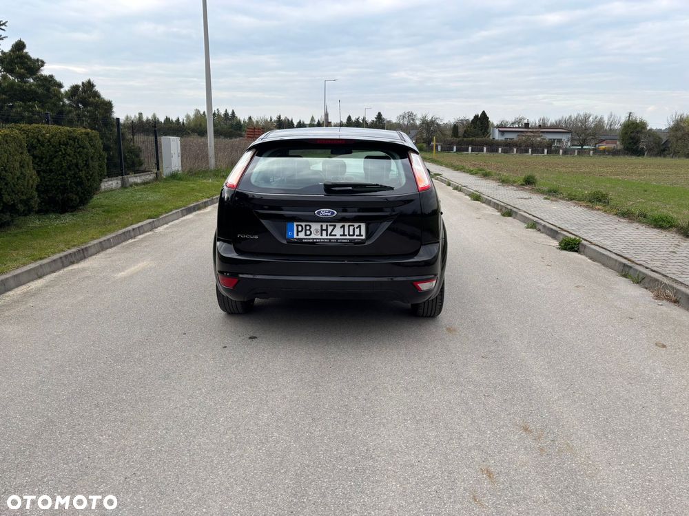 Ford Focus 1.6 Ti-VCT Black Magic - 21