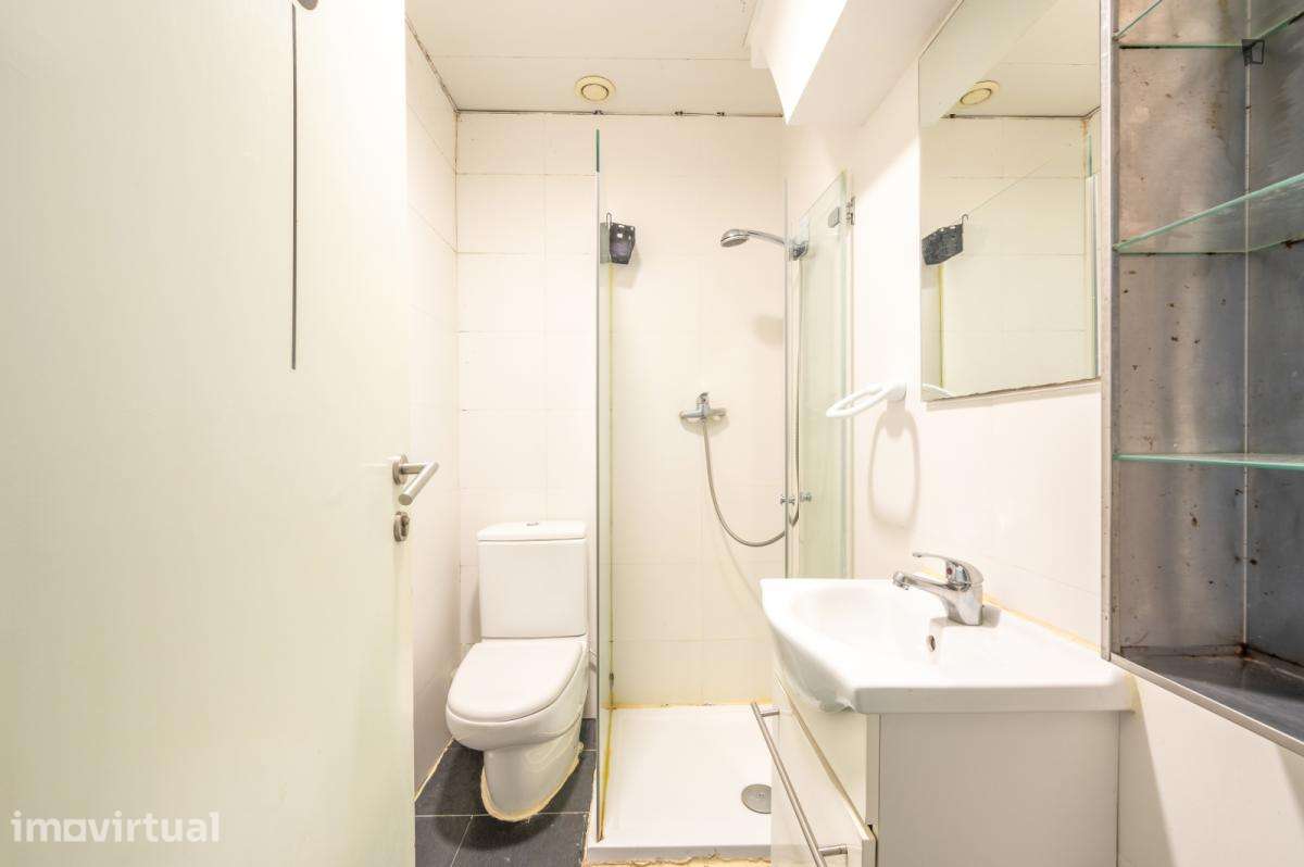 Quarto - localizado em Lisbon - Grande imagem: 2/26
