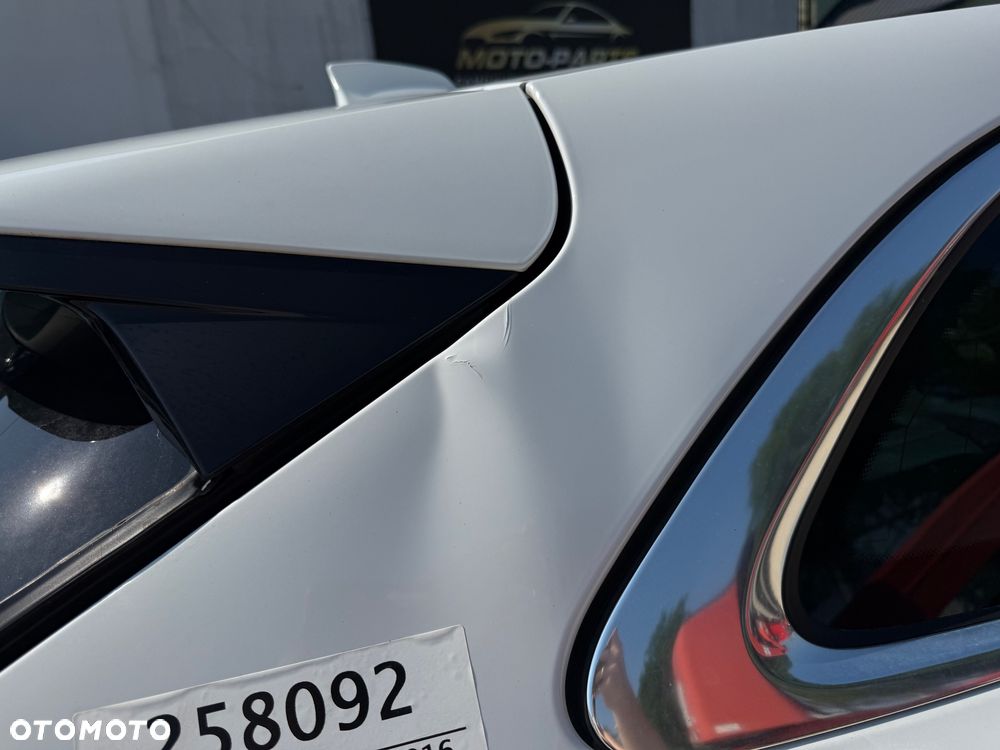 Jaguar F-Pace - 31