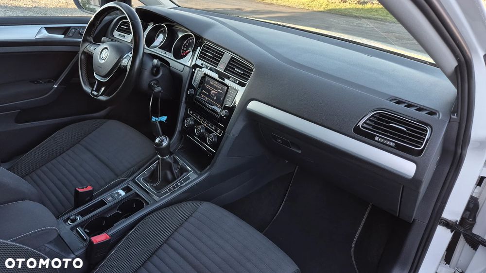 Volkswagen Golf 1.4 TSI BlueMotion Technology Cup - 24