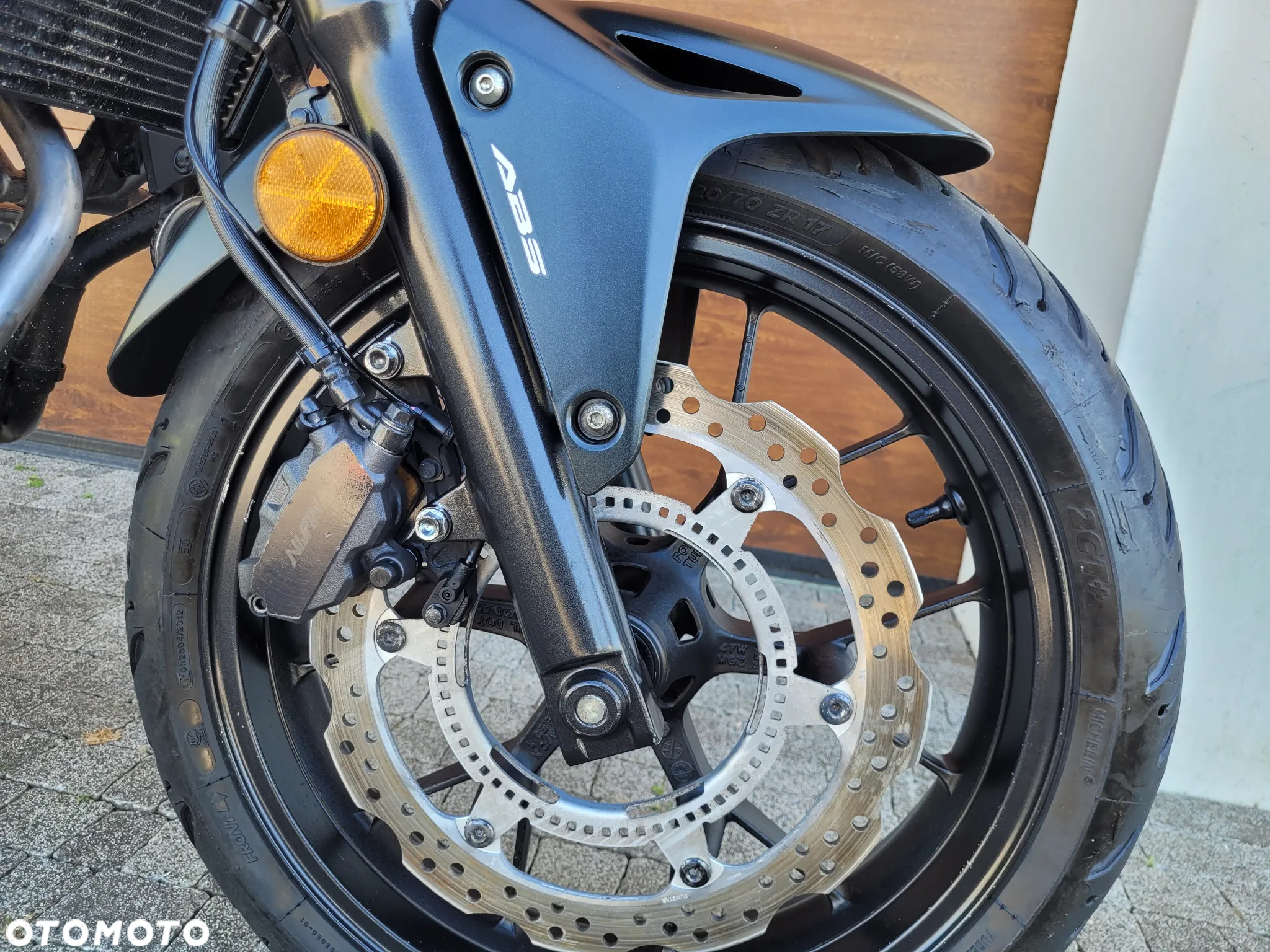 Honda CB - 27