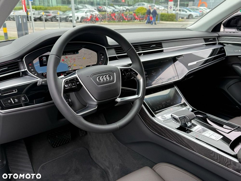 Audi A8 - 13