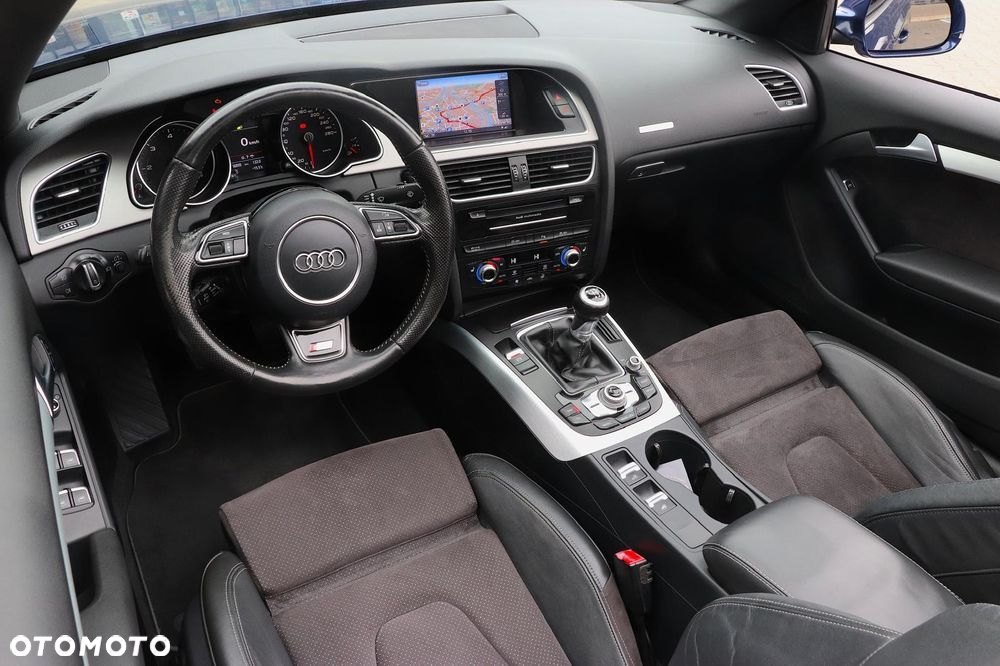 Audi A5 Cabrio 2.0 TDI DPF quattro - 9