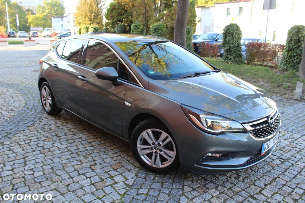 Opel Astra - 1