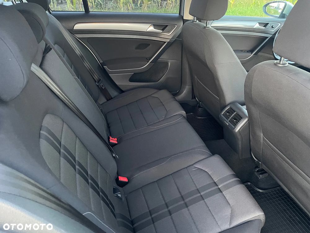Volkswagen Golf 1.6 TDI BlueMotion Trendline - 9
