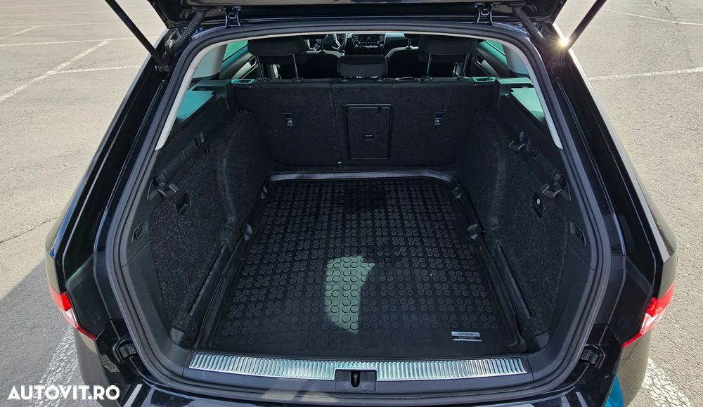 Skoda Superb 2.0 TDI DSG Ambition - 7