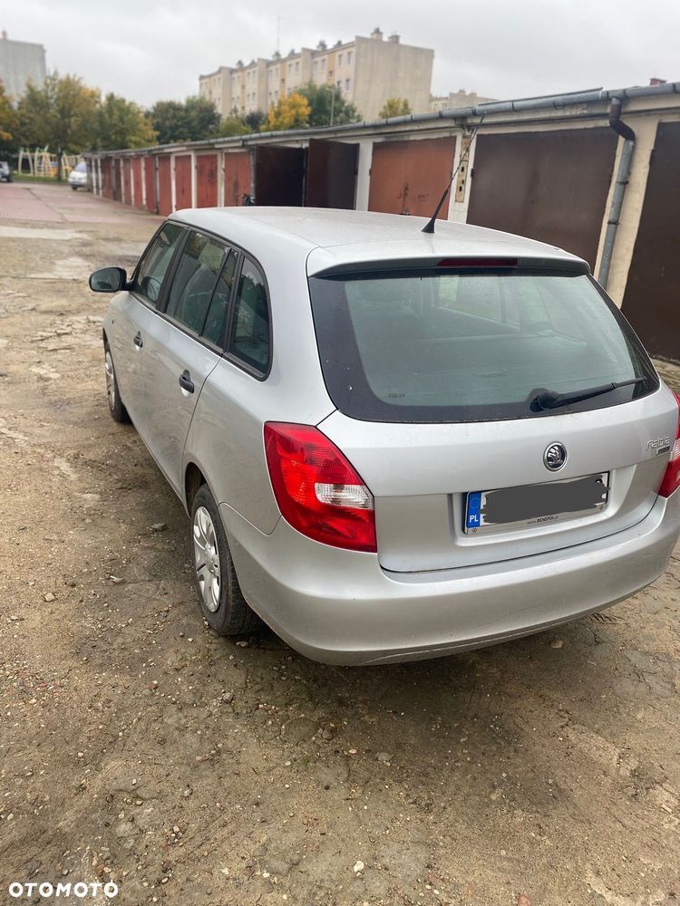 Skoda Fabia 1.6 TDI DPF Classic - 3