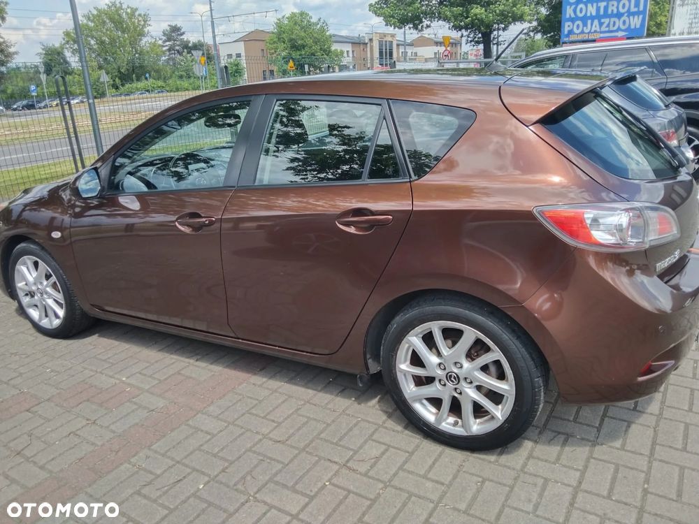 Mazda 3 - 6