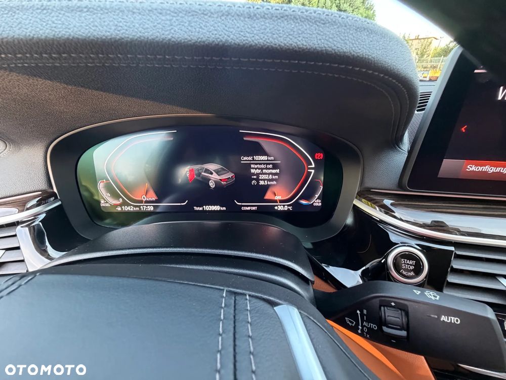BMW Seria 5 520d xDrive MHEV Luxury Line - 17