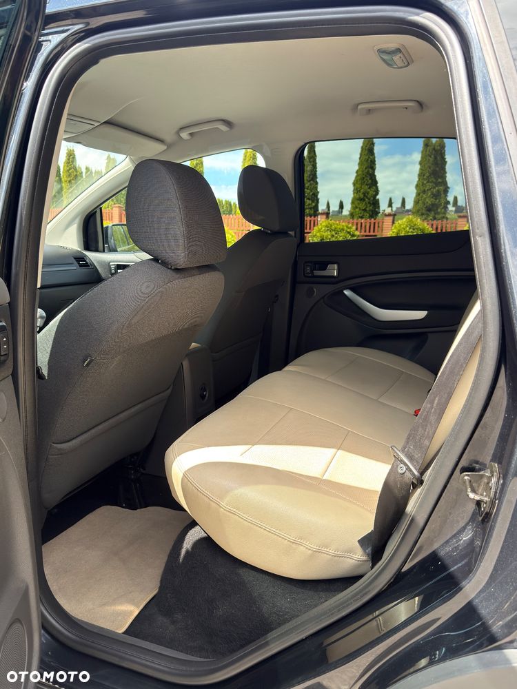 Ford Kuga 2.0 TDCi 4WD Titanium - 17