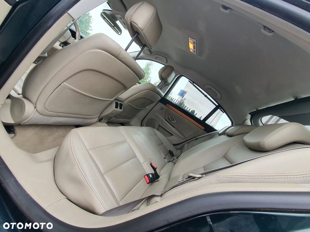 Renault Laguna 2.0 DCi Initiale - 13