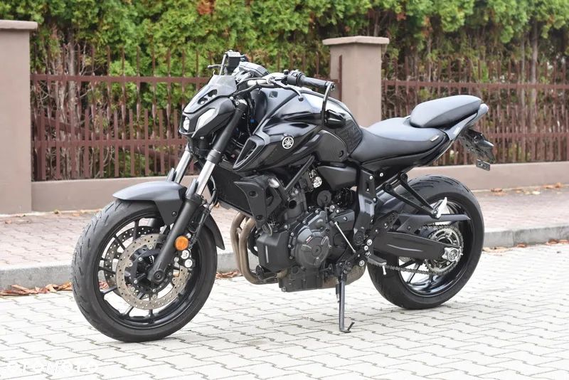 Yamaha MT - 22