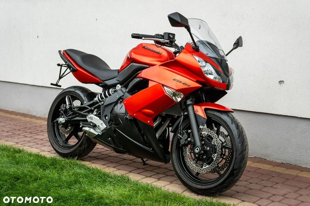 Kawasaki ER - 3