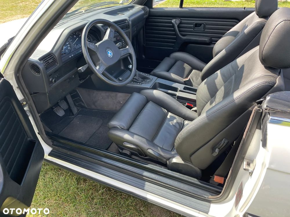BMW Seria 3 - 25