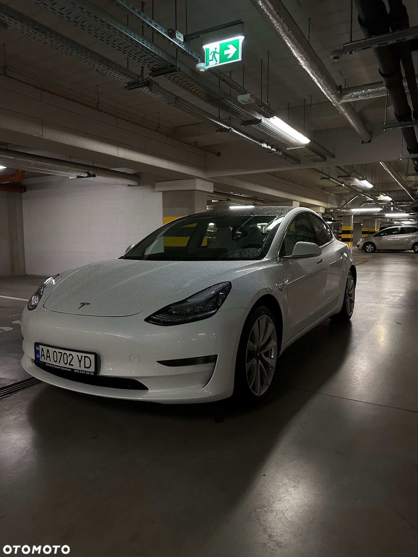 Tesla Model 3 Langstreckenbatterie Allradantrieb Dual Motor - 1