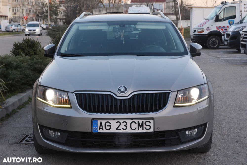 Skoda Octavia 1.6 TDI Green tec DSG Edition - 3