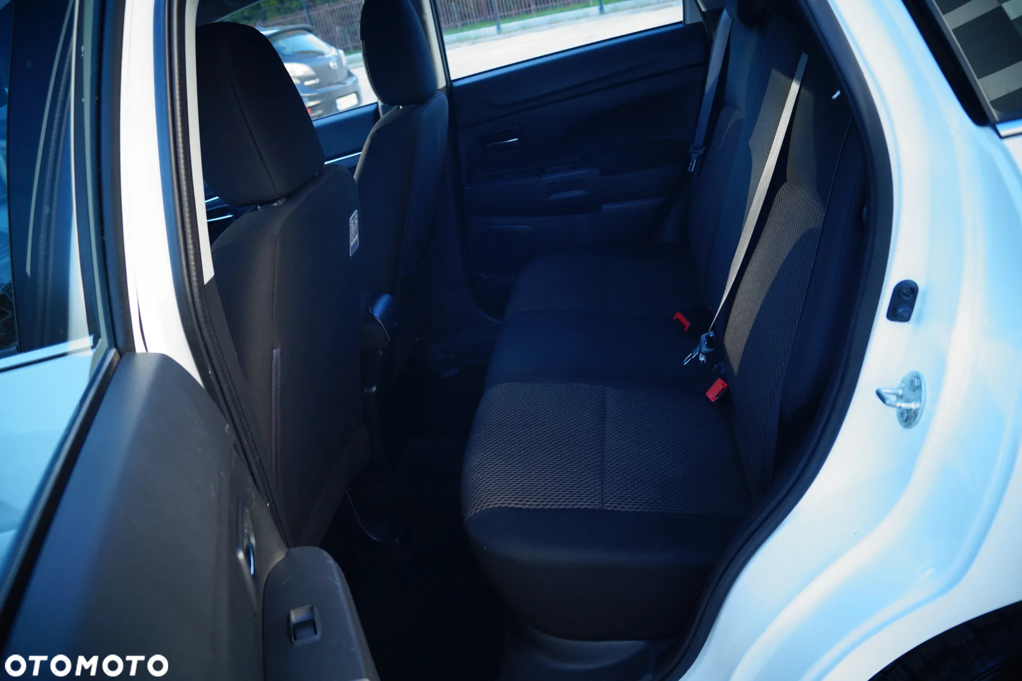 Mitsubishi ASX 1.6 2WD Comfort Edition - 15