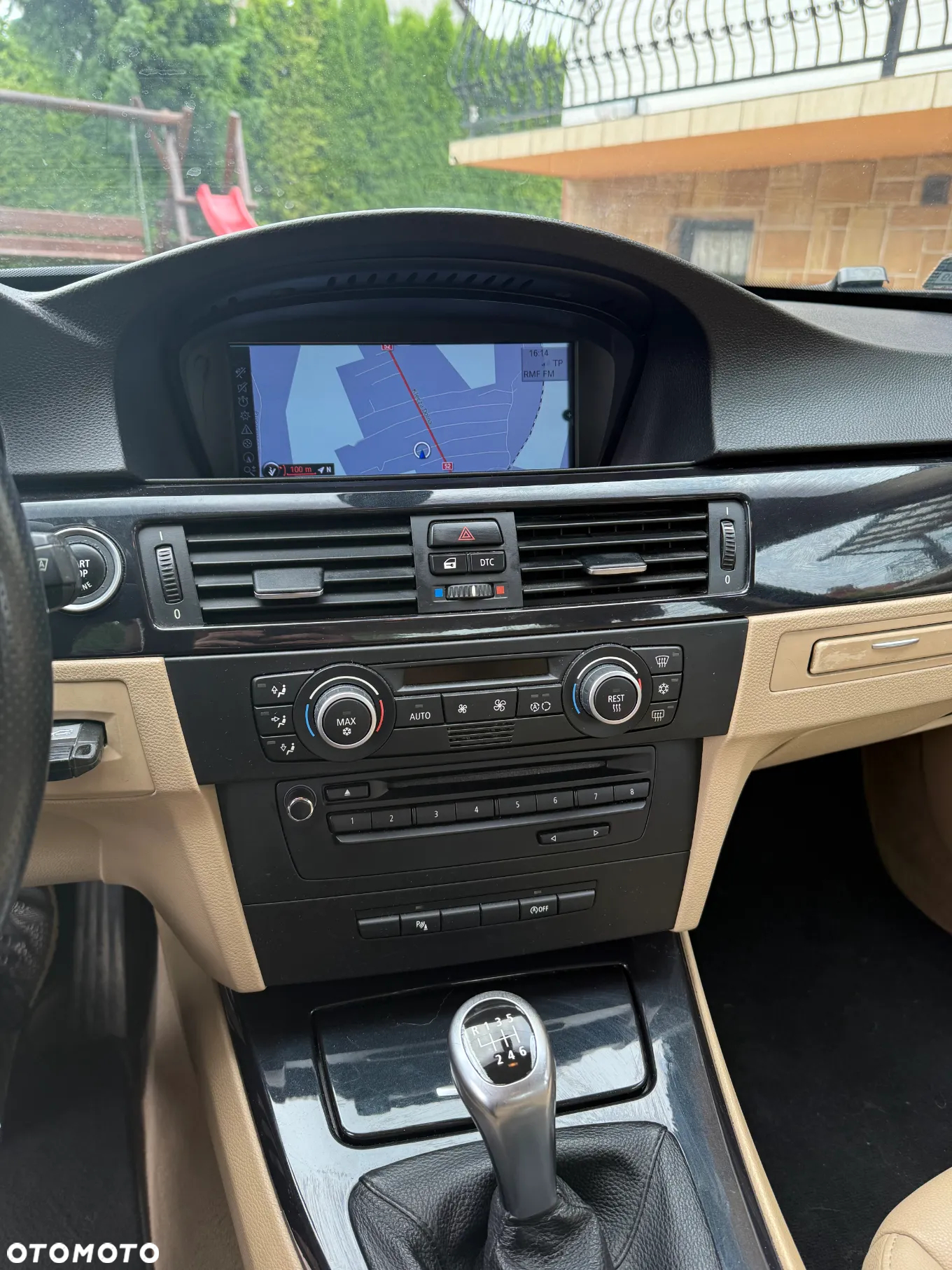 BMW Seria 3 320i - 12
