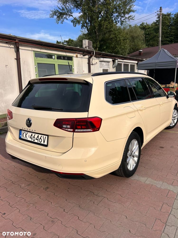 Volkswagen Passat 2.0 TDI EVO Business DSG - 5