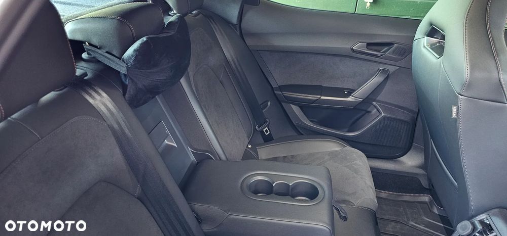Cupra Formentor 1.5 eTSI mHEV DSG - 11