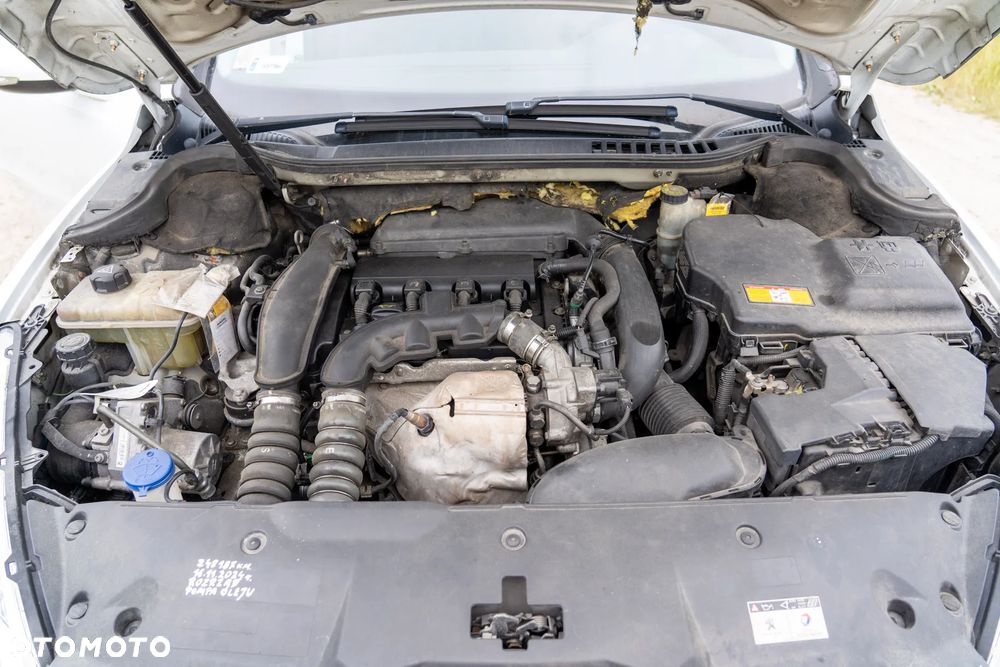 Peugeot 508 1.6 T Allure - 12