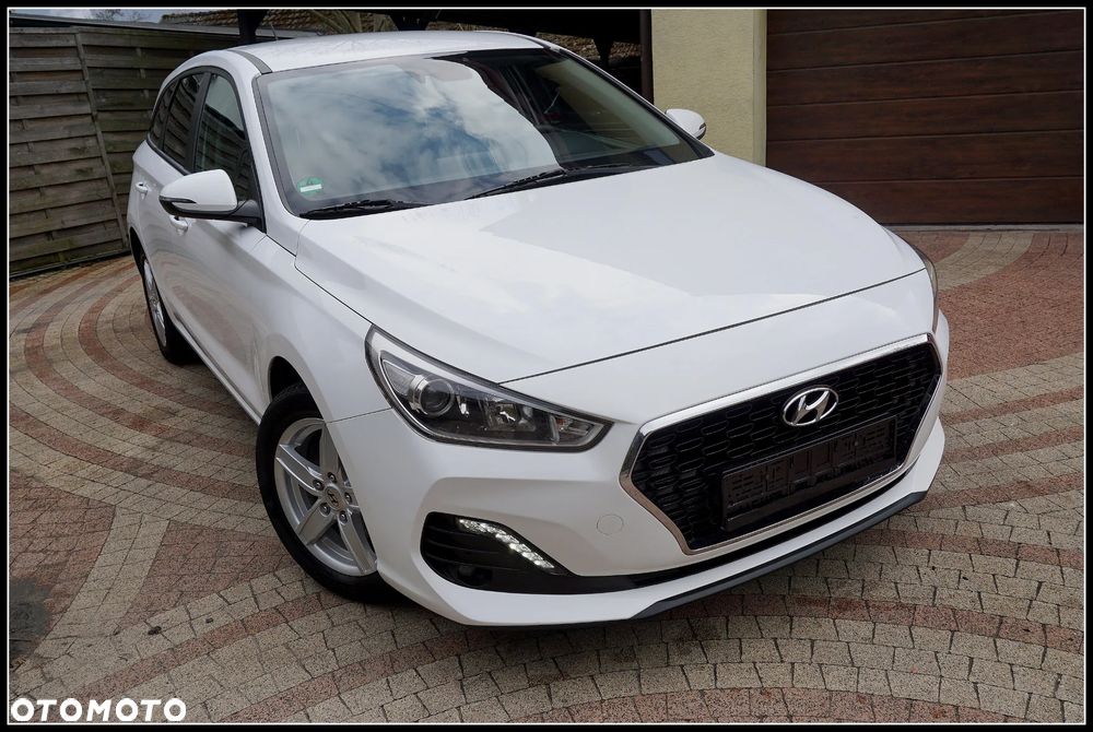 Hyundai i30 1.4 Fifa World Cup Edition - 2