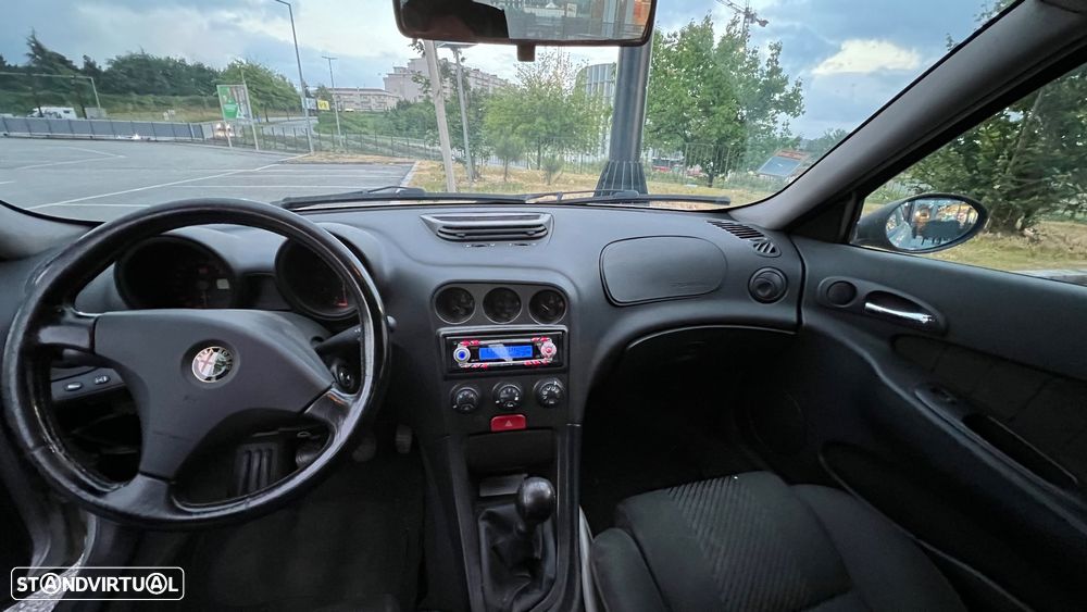 Alfa Romeo 156 1.9 JTD - 4