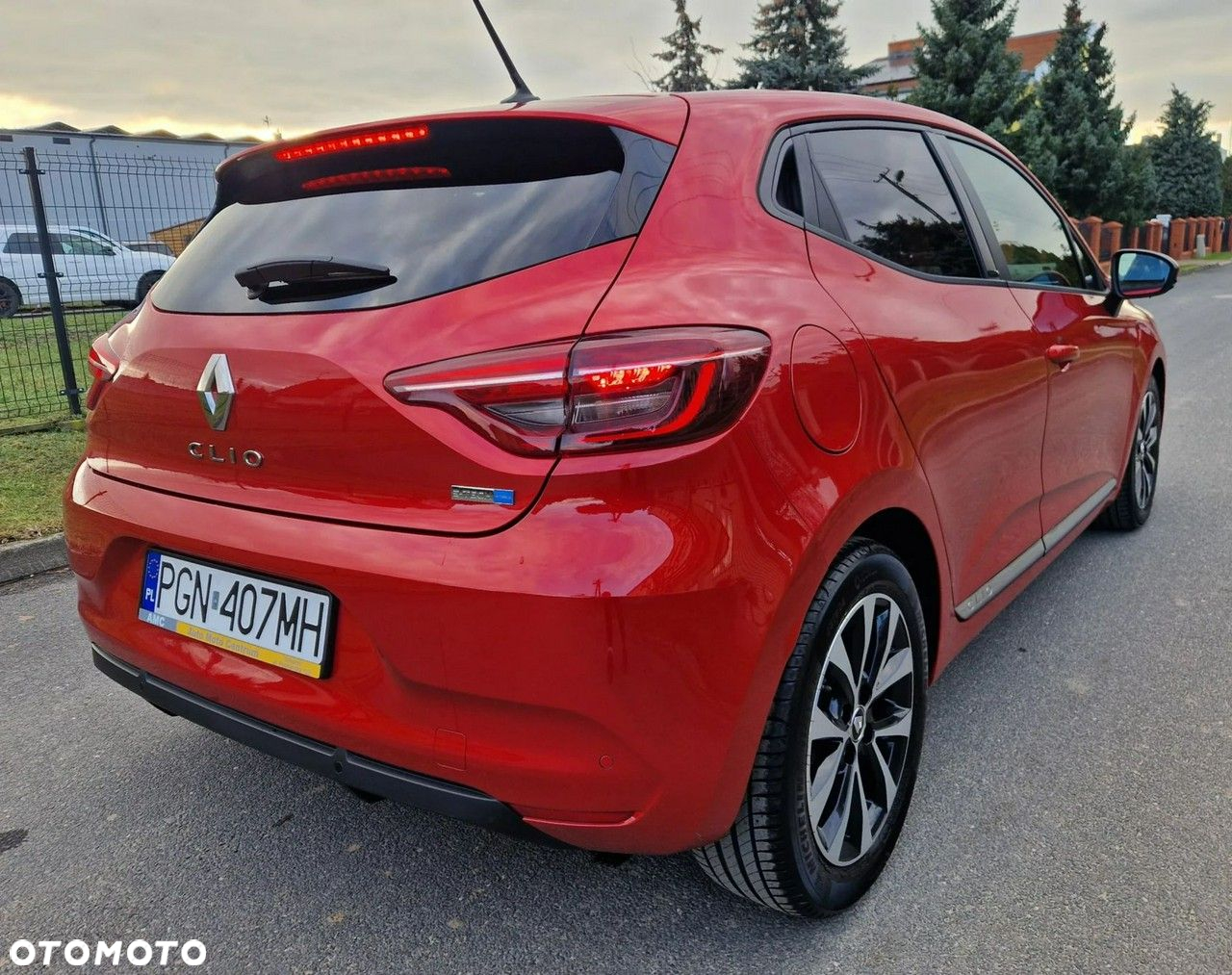 Renault Clio 1.6 E-TECH Intens - 5