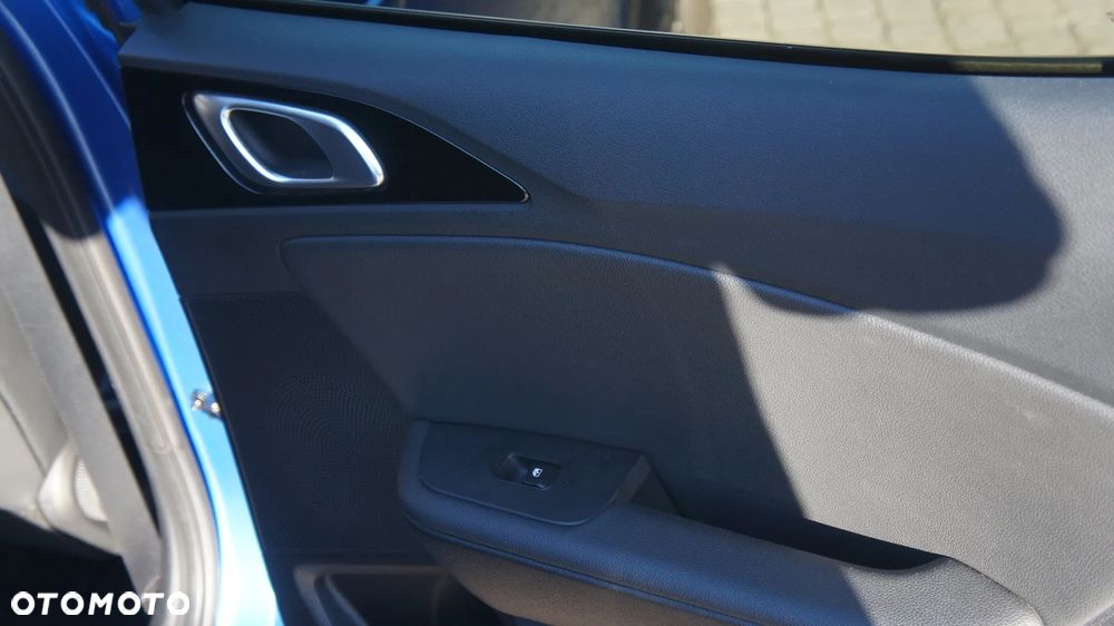 Kia XCeed 1.5 T-GDI L Business Line - 11