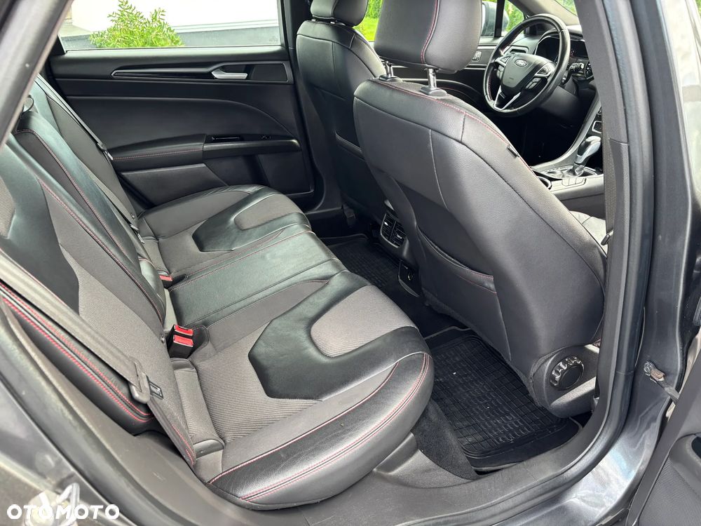 Ford Mondeo 2.0 TDCi ST-Line PowerShift - 16