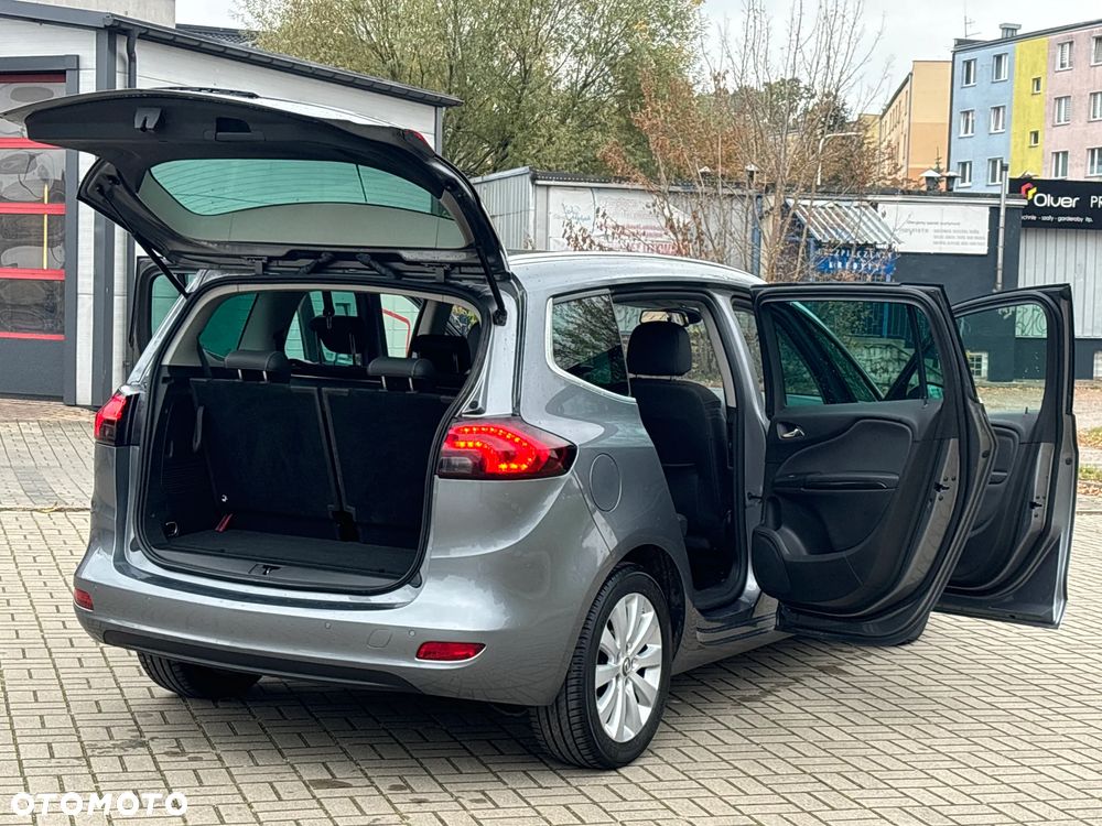 Opel Zafira - 18
