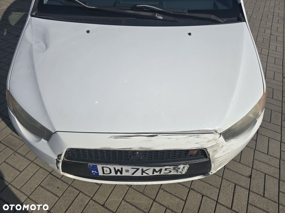 Mitsubishi Colt - 2
