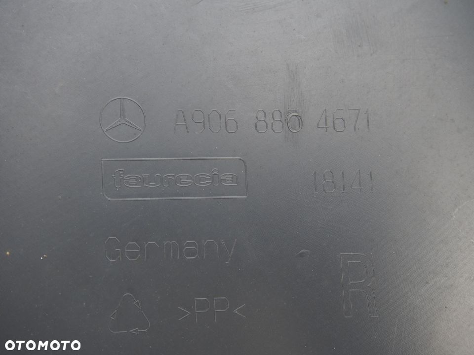 Mercedes Sprinter 13-17r Naroznik prawy tyl tylny - 3