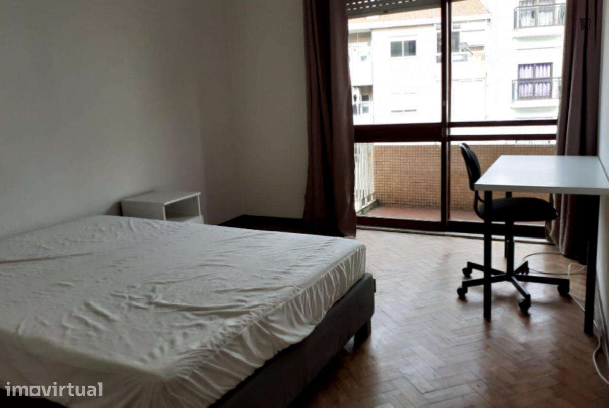 Apartamento com 3 quartos - localizado em Cedofeita Porto - Grande imagem: 3/15