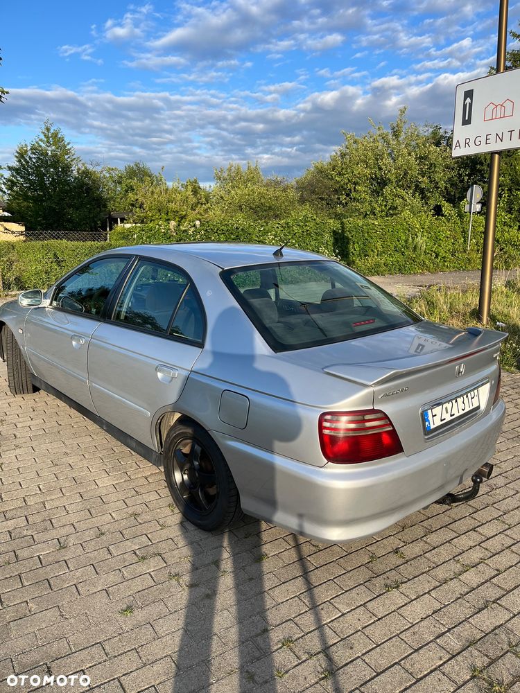 Honda Accord - 4