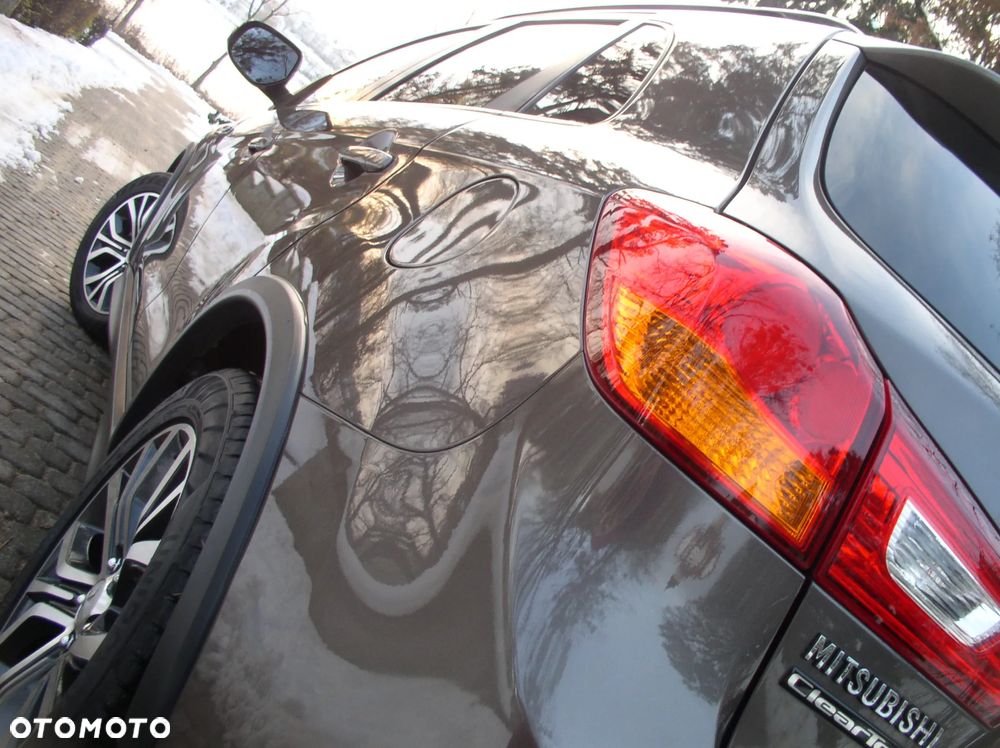 Mitsubishi ASX 1.6 ClearTec 2WD Diamant Edition+ - 32