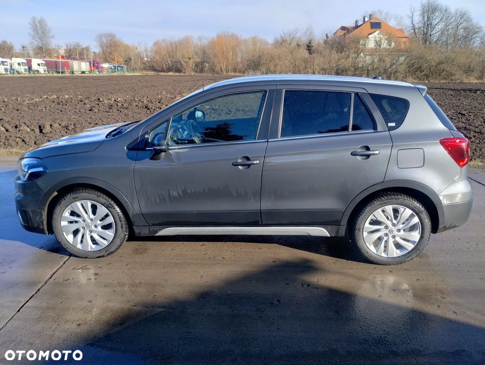 Suzuki SX4 S-Cross 1.0 T Premium - 3